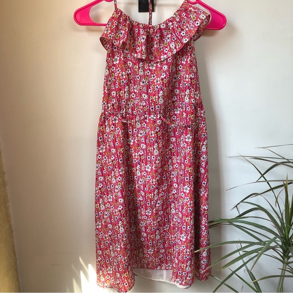 Y2K pink floral halter dress xs
Brand liberty of London for target vintage Y2K - Picture 1 of 5